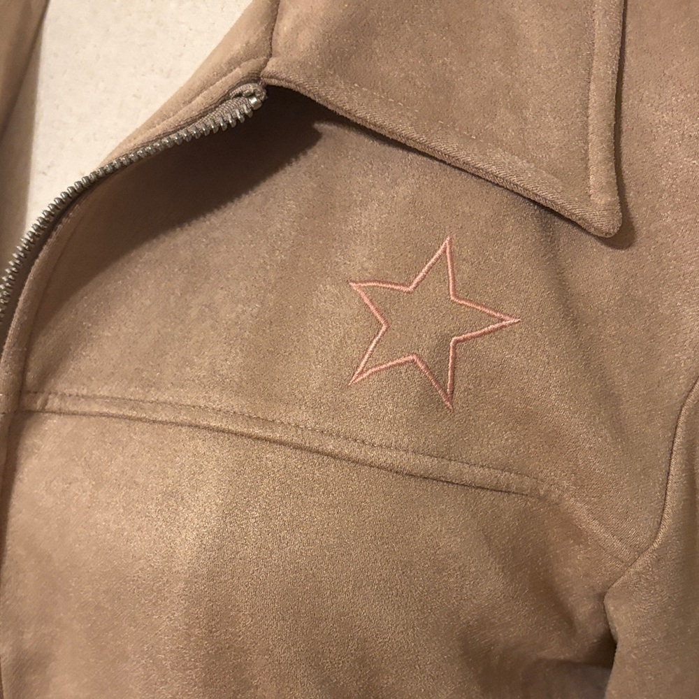 Le Lis Boutique Suede Jacket with Western Stitch Details-Tan & Pink Size Medium - Picture 5 of 11